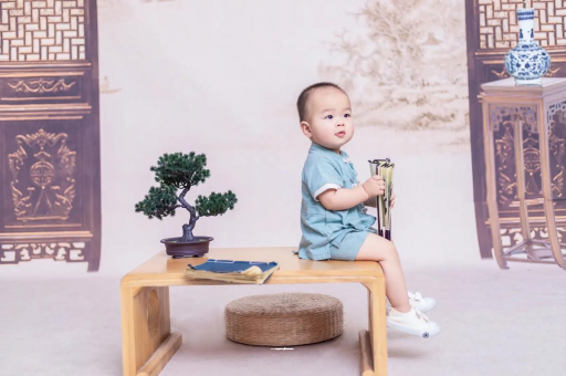 宜春宝宝几个月笑出声